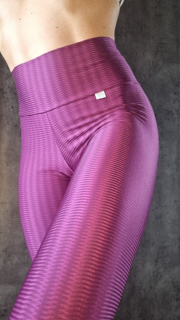 Elegant leggings in shiny Purple